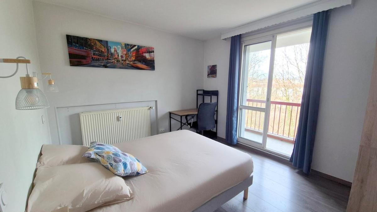 Appartement Spacieux & Paisible Meythet Ngoại thất bức ảnh