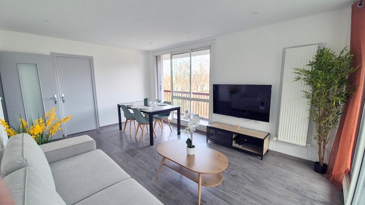 Appartement Spacieux & Paisible Meythet Ngoại thất bức ảnh